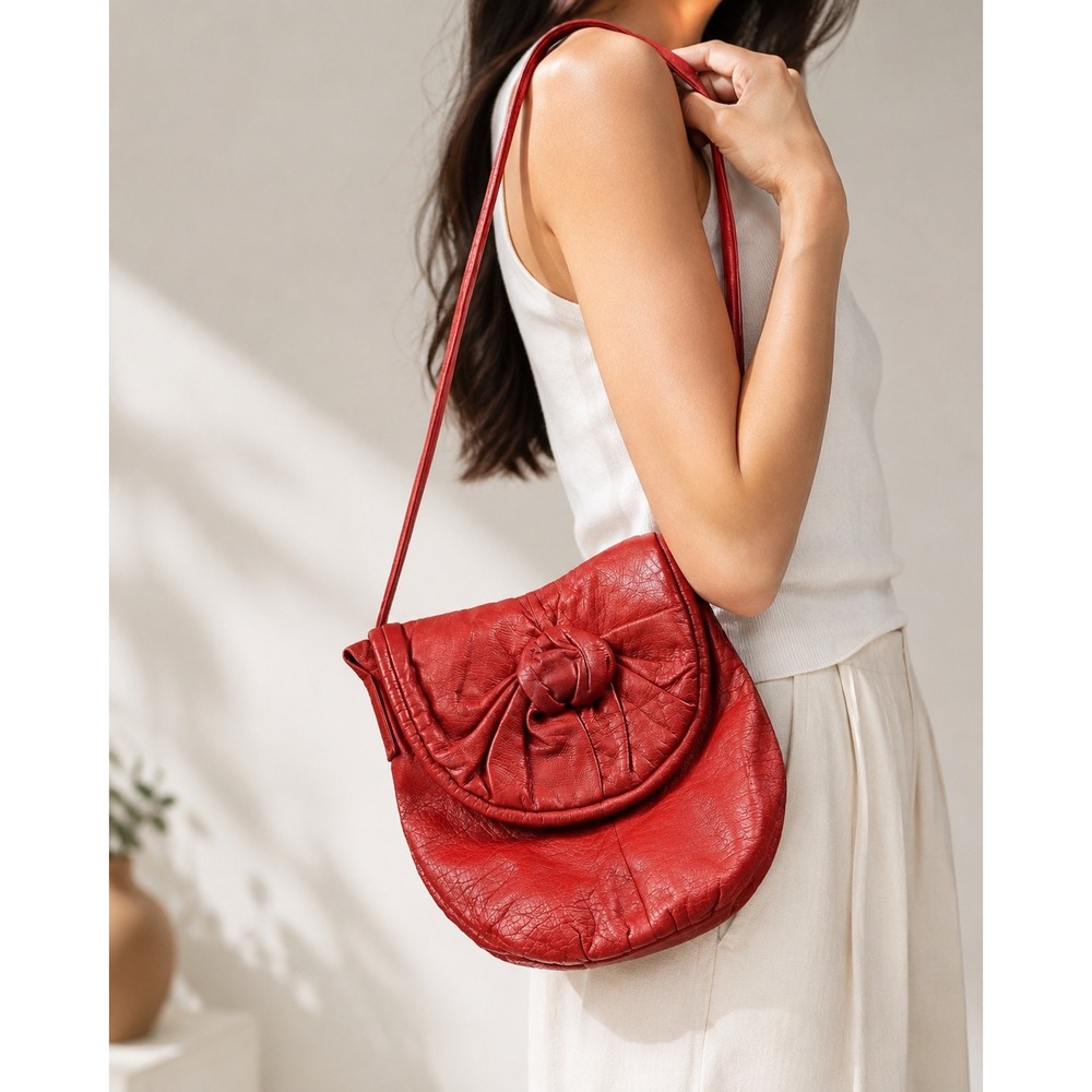 Vintage Red Genuine Leather Mini Shoulder Bag Knot Flap Made in‎ Hong Kong